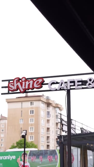 Shine tabelası